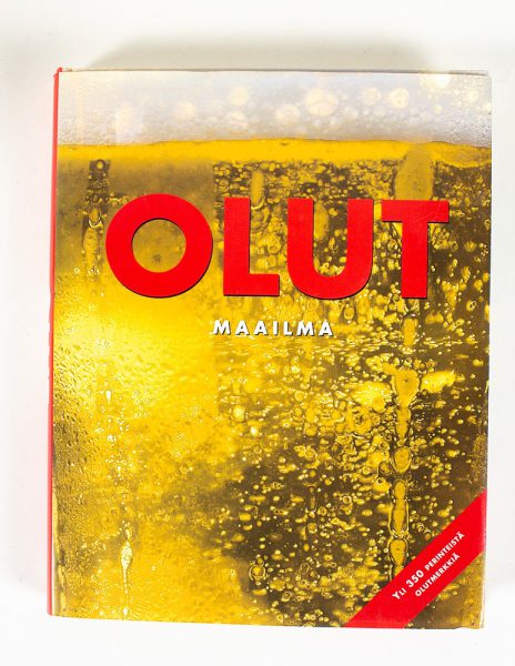 Olutmaailma : yli 350 perinteistä olutmerkkiä - Kenning
