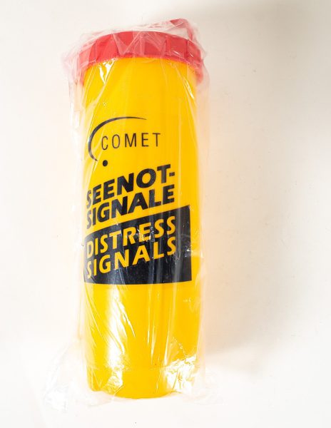 Hätäraketin soihtujen säilytysastia - Kuva 1