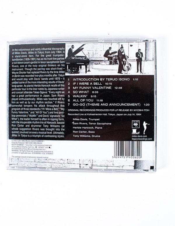 Miles in Tokyo - Miles Davis Live in Concert CD - Kuva 2