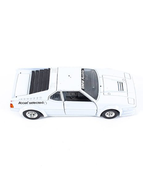 BURAGO - BMW M1 scale 1/24 - Kuva 1