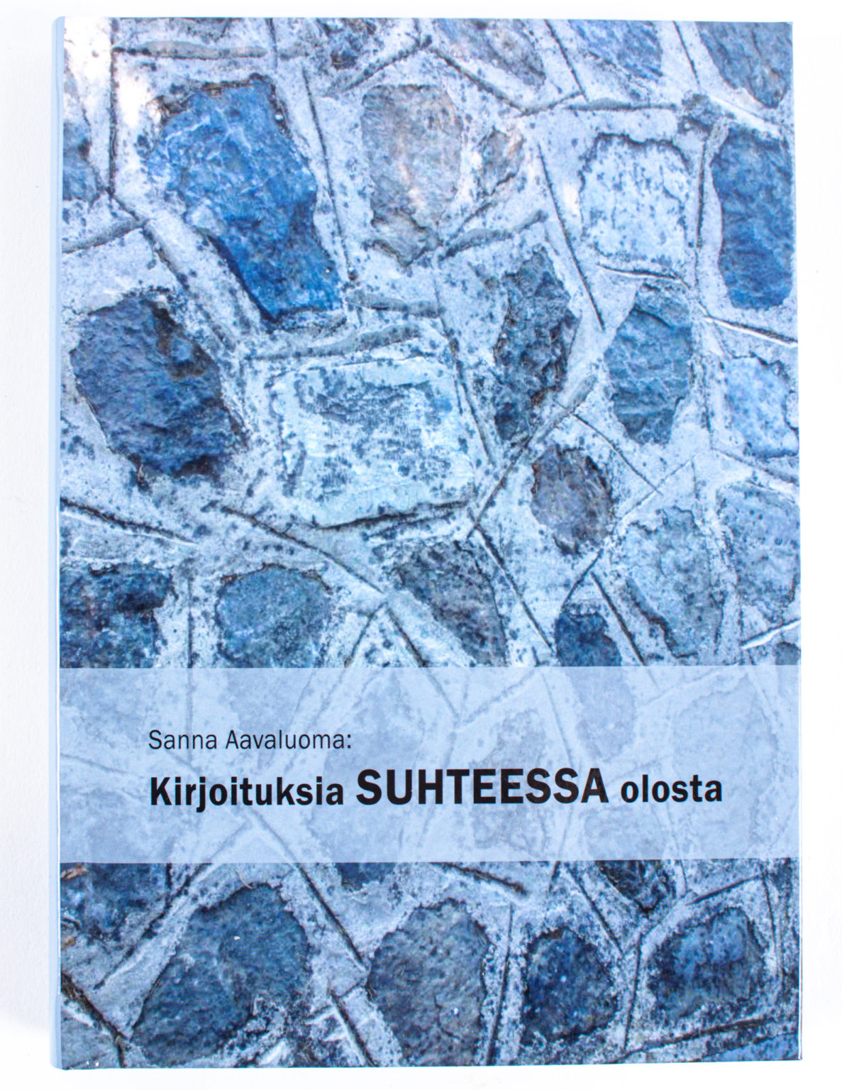 Kirjoituksia SUHTEESSA olosta - Image 2