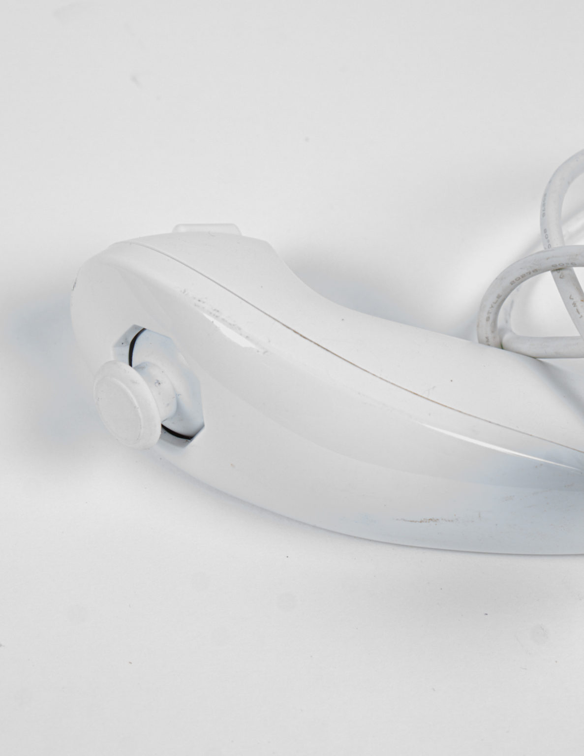 Nintendo Wii (valkoinen) pelikonsoli + ohjain ja nunchaku - Image 8