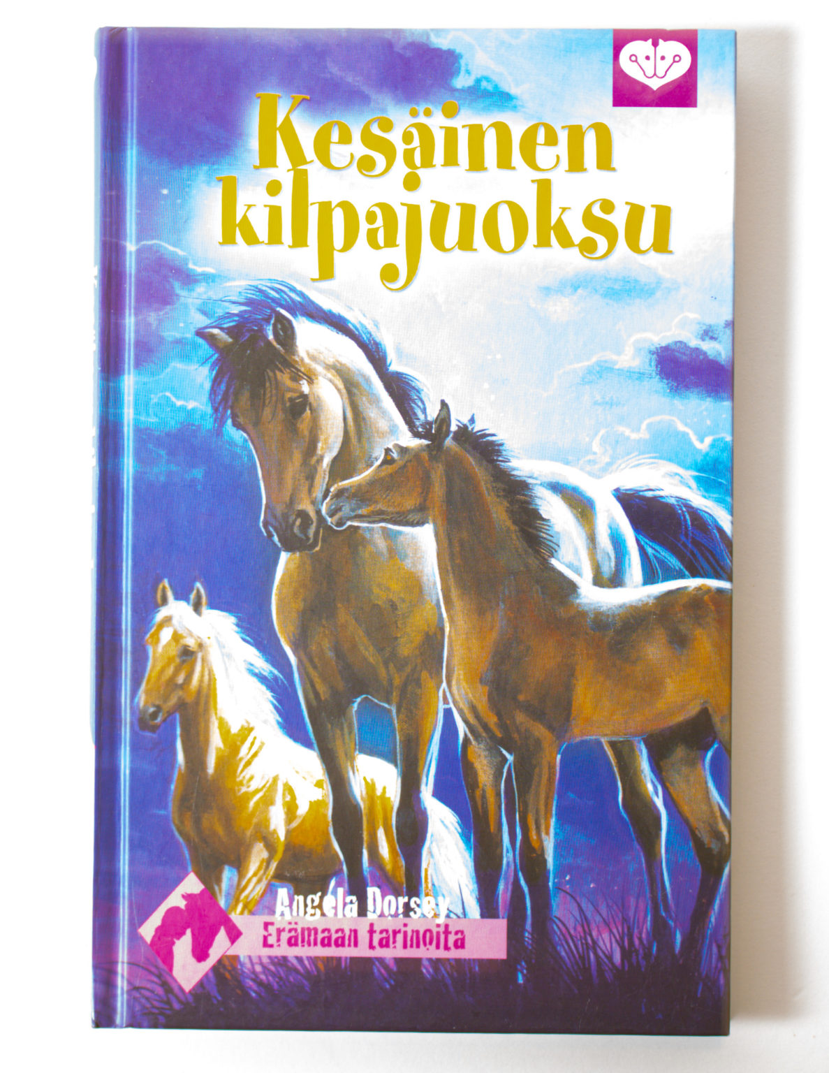 Dorsey Angela : Kesäinen kilpajuoksu