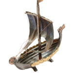 Viikinkilaiva metalli