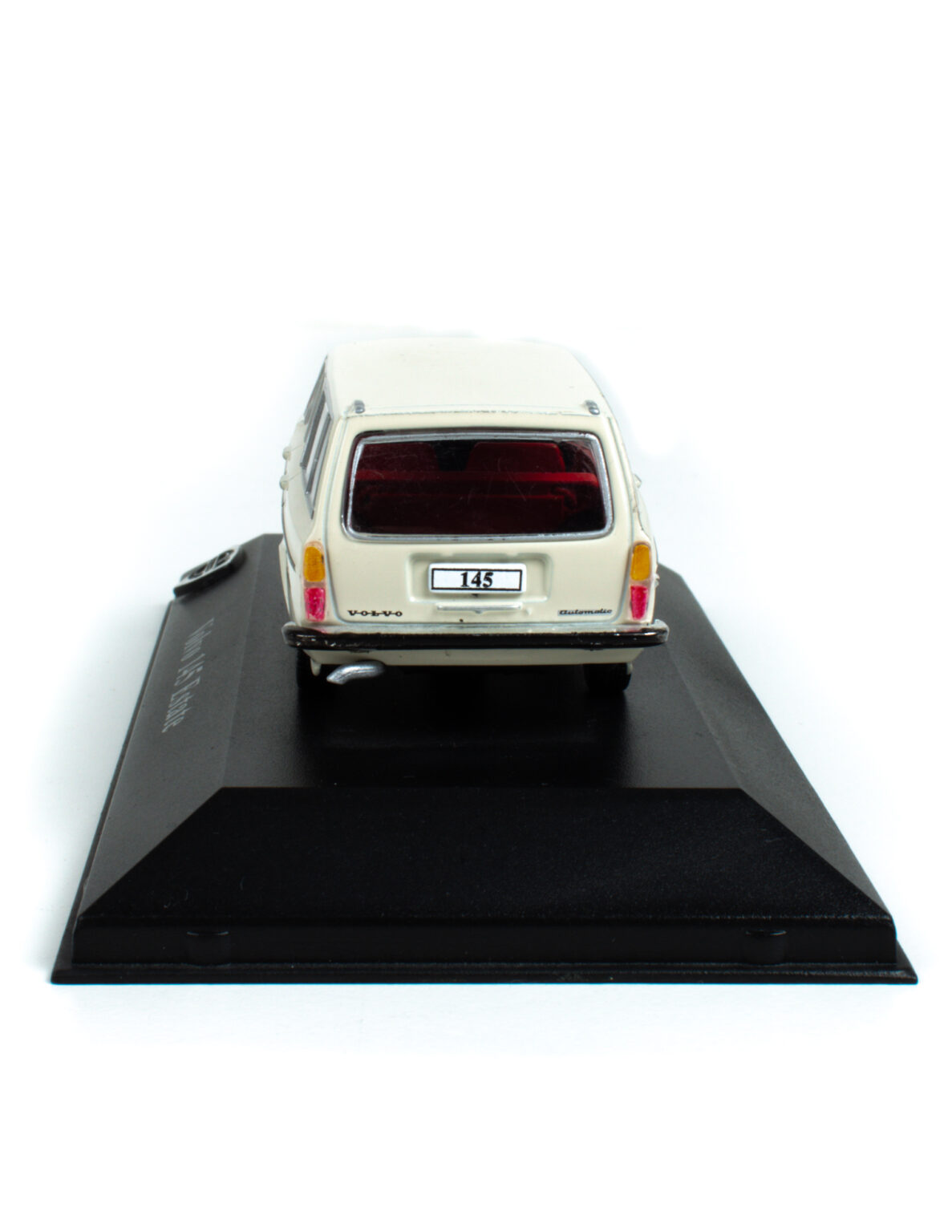 Volvo 145 Estate pienoismalli 1:43 - Image 7