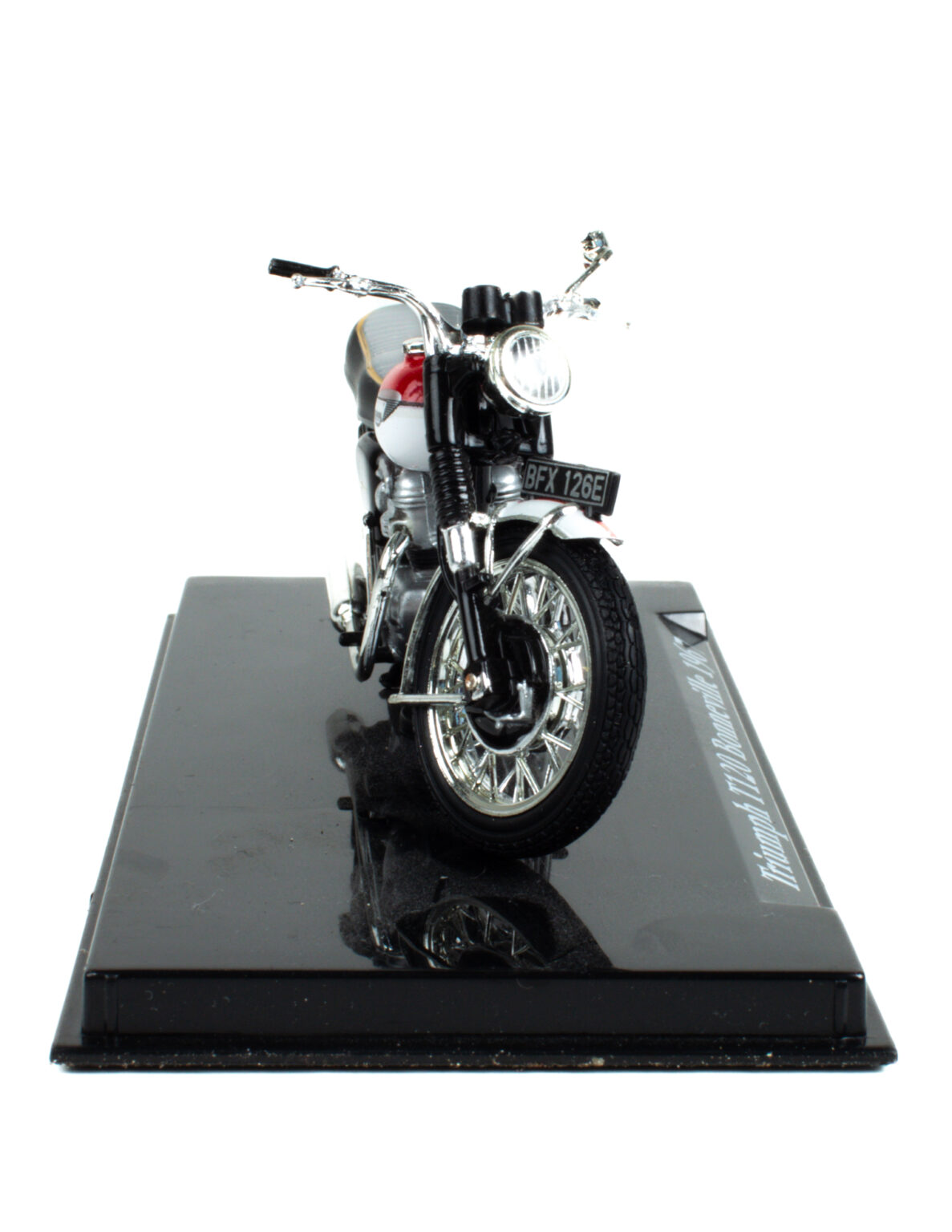 Triumph T120 Bonneville 1967 pienoismalli 1:24 - Image 2