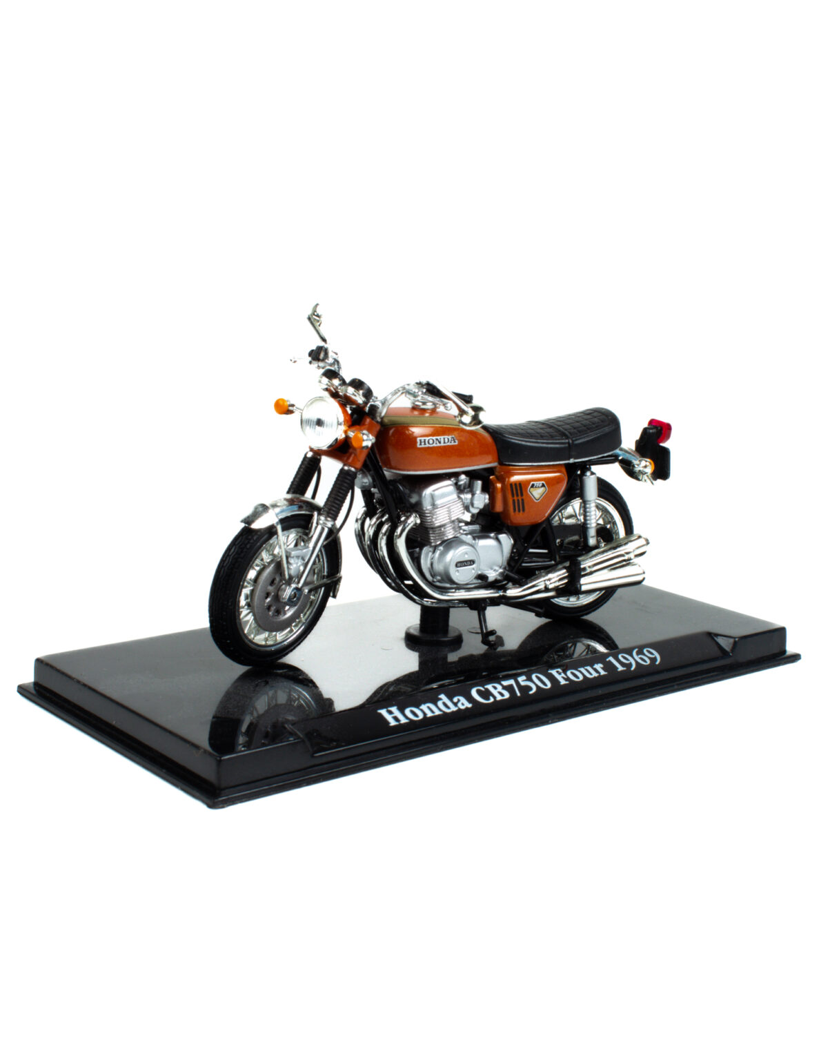Honda CB750 Four 1969 pienoismalli 1:24