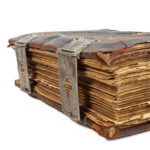 Jättimäinen Raamattu 1800-luvun loppupuolelta.