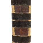 Jättimäinen Raamattu 1800-luvun loppupuolelta.