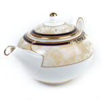 Wedgwood Cornucopia teekannu