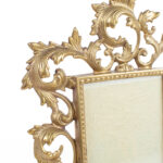 Pronssinen rokokoo valokuvakehys